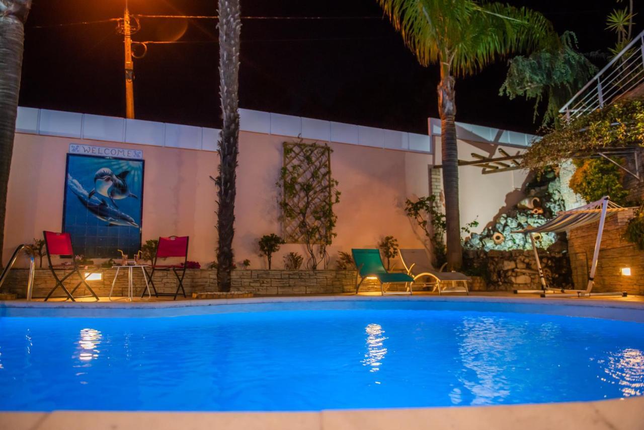 ビアナドカステロ Casa Golfinhoヴィラ エクステリア 写真